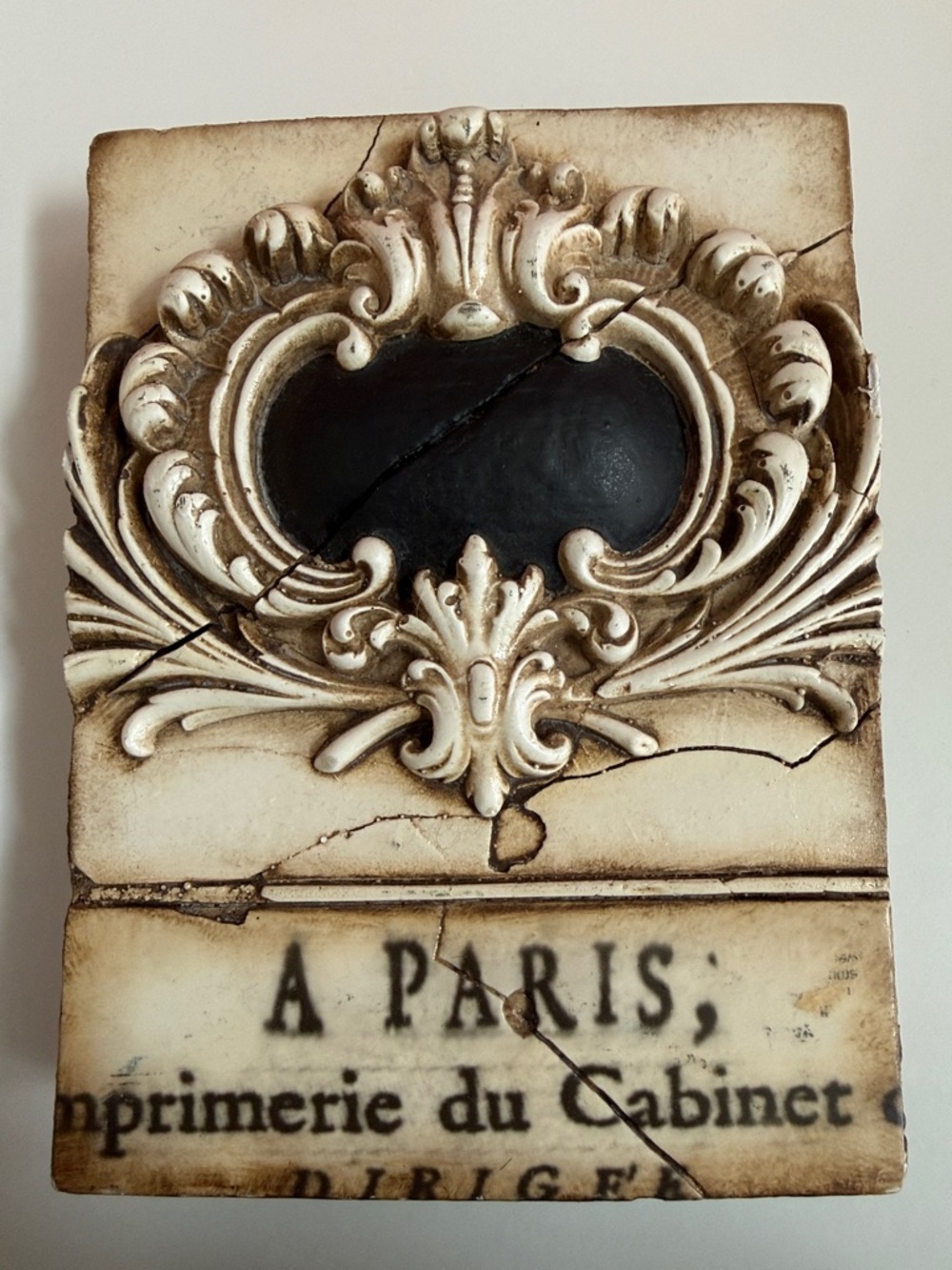 Sid Dickens Ornate Plaque in Cream and Black - Retired